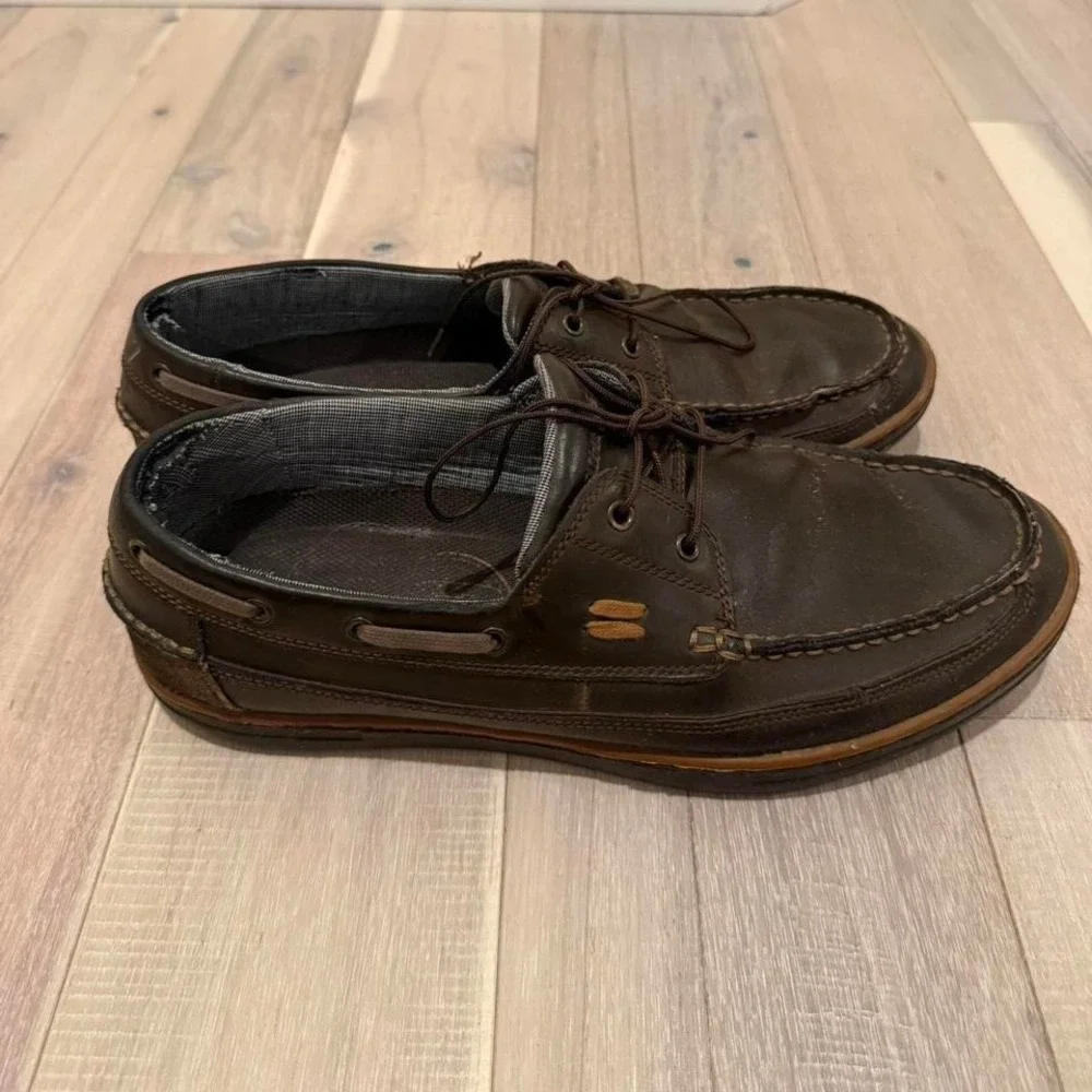 Sketchers Brown leather boat shoes with a classic look Sz 12